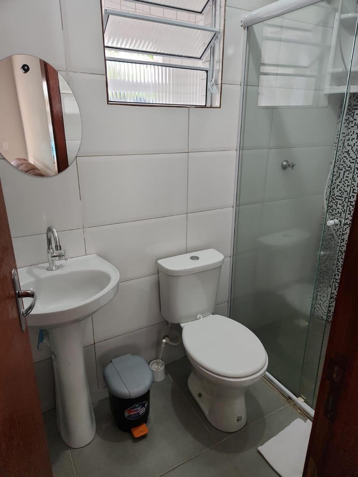 Aparts Lesther أوباتوبا المظهر الخارجي الصورة